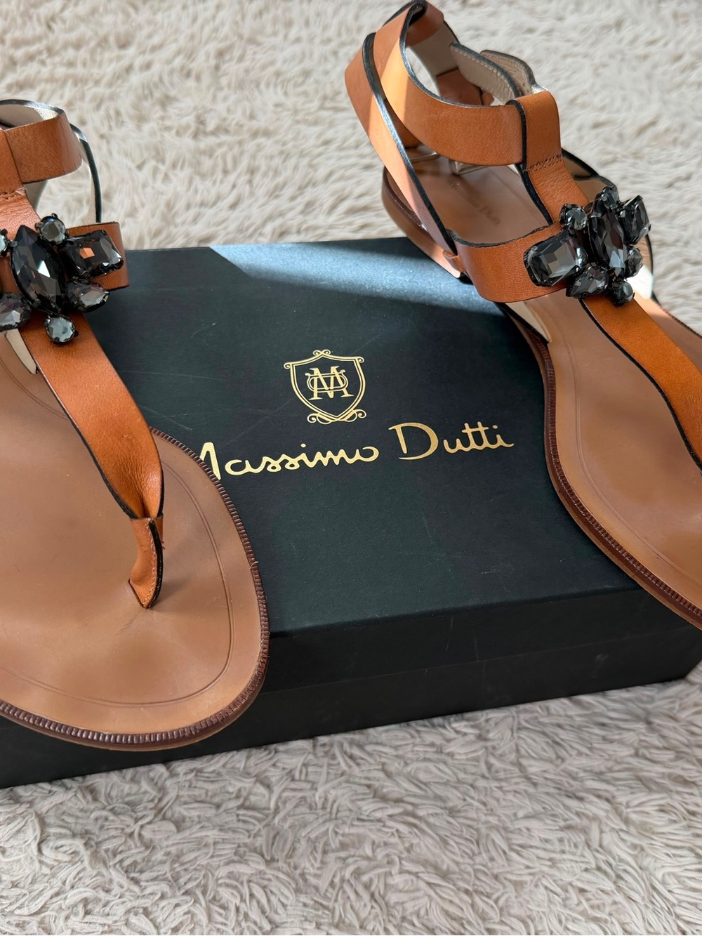 Footwear - Sandals